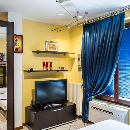 Cozy Suite Rogoredo Apartment Next To The Metro And Train Station Milan Exterior photo