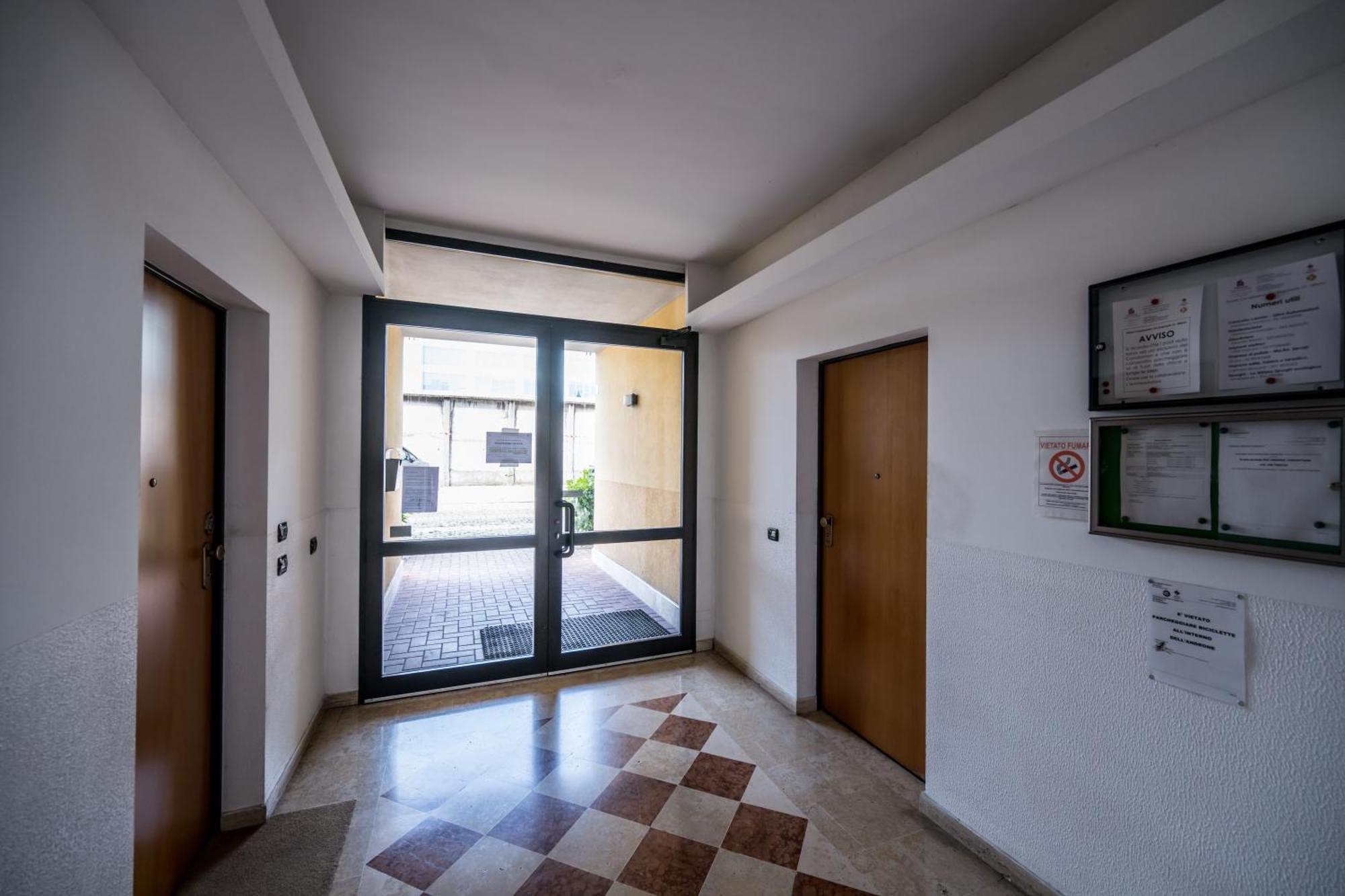 Cozy Suite Rogoredo Apartment Next To The Metro And Train Station Milan Exterior photo
