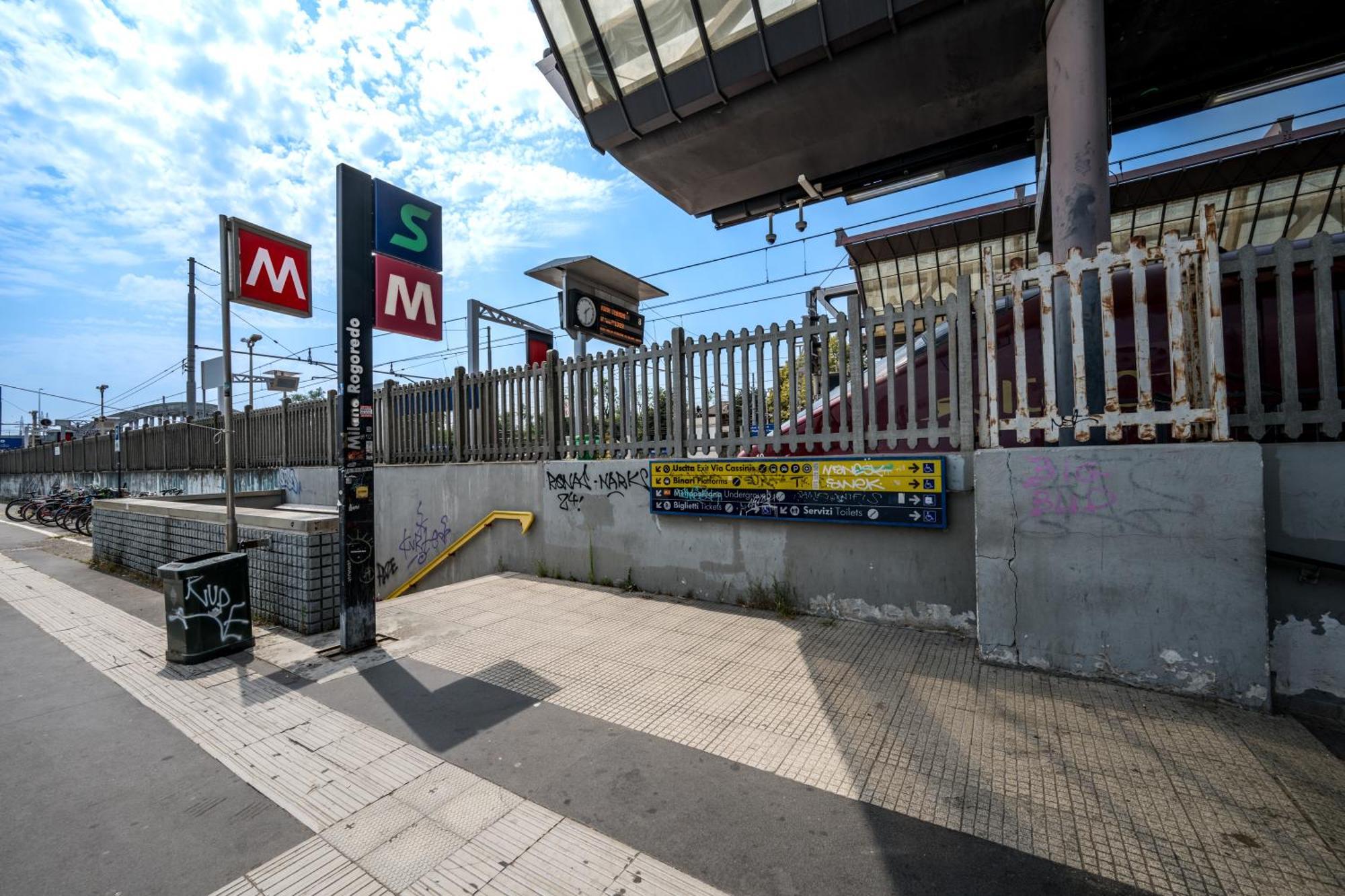 Cozy Suite Rogoredo Apartment Next To The Metro And Train Station Milan Exterior photo
